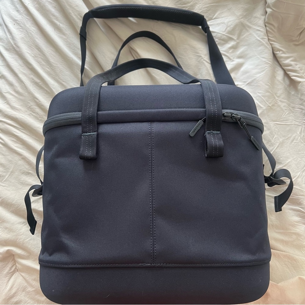 Hydro Flask Carry Out Bag - Picture 2 of 7